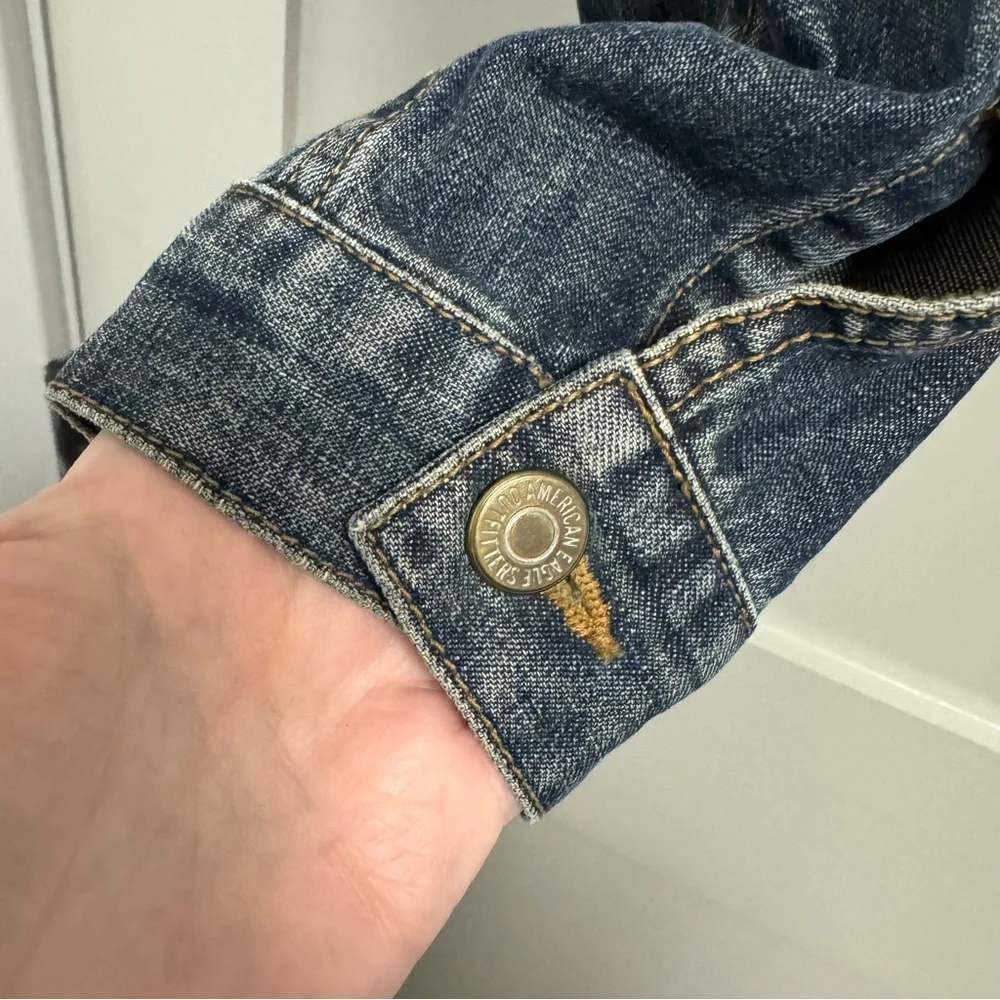 AEO American Eagle Outfitters Cropped Denim‎ Jean Jacket Medium Dark Wash Sz M